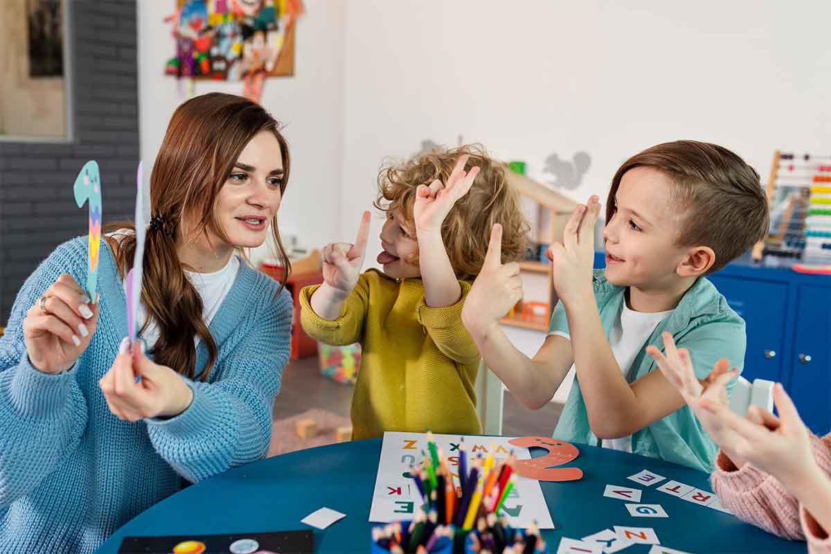 Montessori vs. Traditional Schooling: What's Right for Your Child?