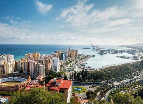 Top Family-Friendly Neighborhoods and Towns in Málaga